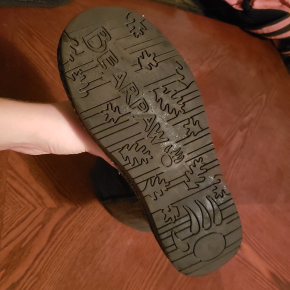 Limited edition faux snake skin bearpaw boots - Picture 4 of 4